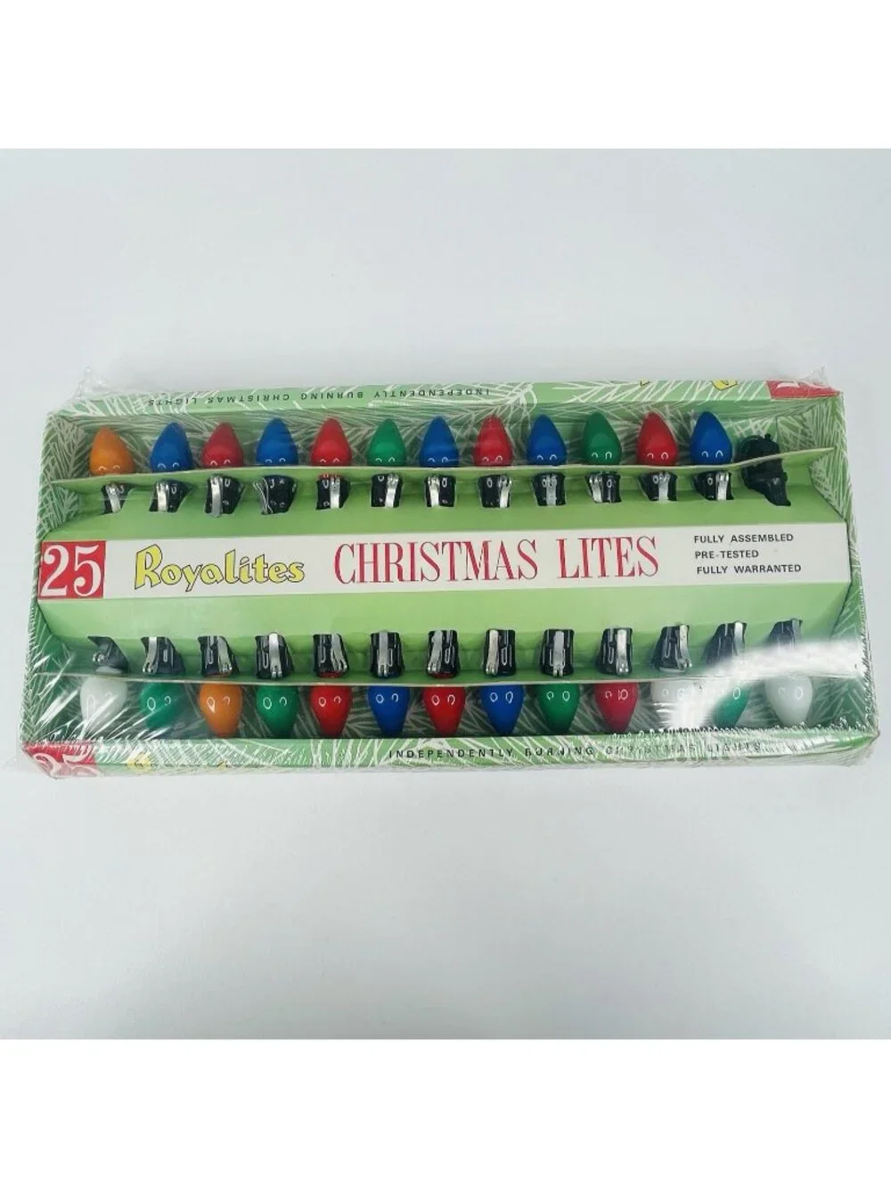 Royalites Christmas Lights 25 Light String for INDOOR Use, Sealed Box, Unused